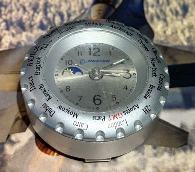 Hovedbilde Alarm klokke Boeing World Time Silver/black
